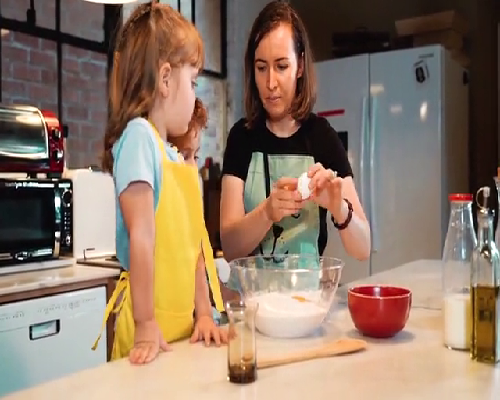 耳朵闷堵怎么快速解决