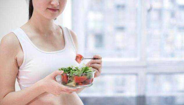 长沙代孕双胞胎价格,试管婴儿短方案有什么好处和坏处哪种方案好_子宫内膜薄